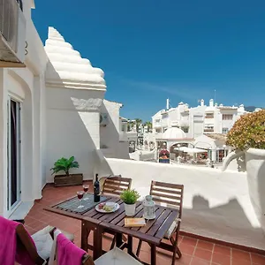 Happy Puerto Marina Apartment